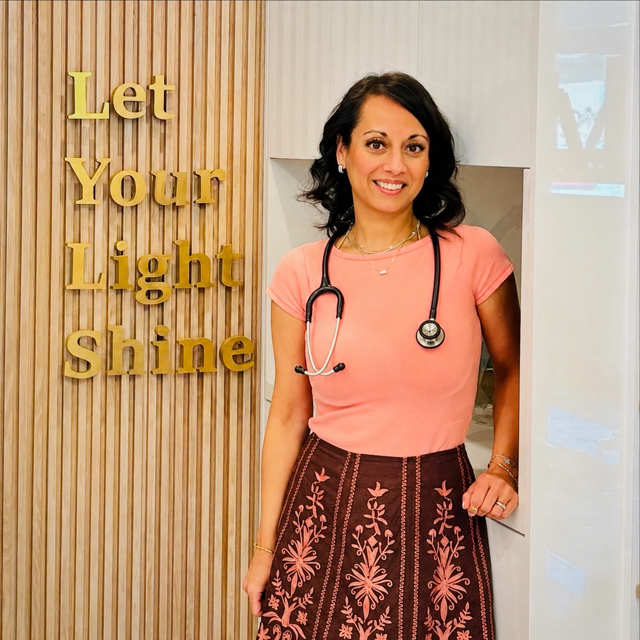 Dr. Amita Sachdev ND